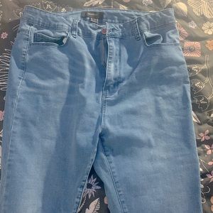 Forever21+ size 12 ankle cut